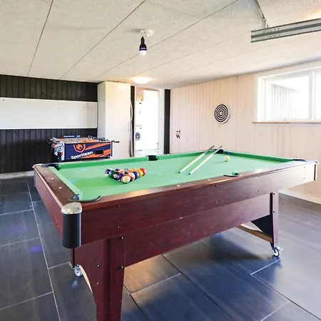 بيت للعطل Four-bedroom In Vestervig